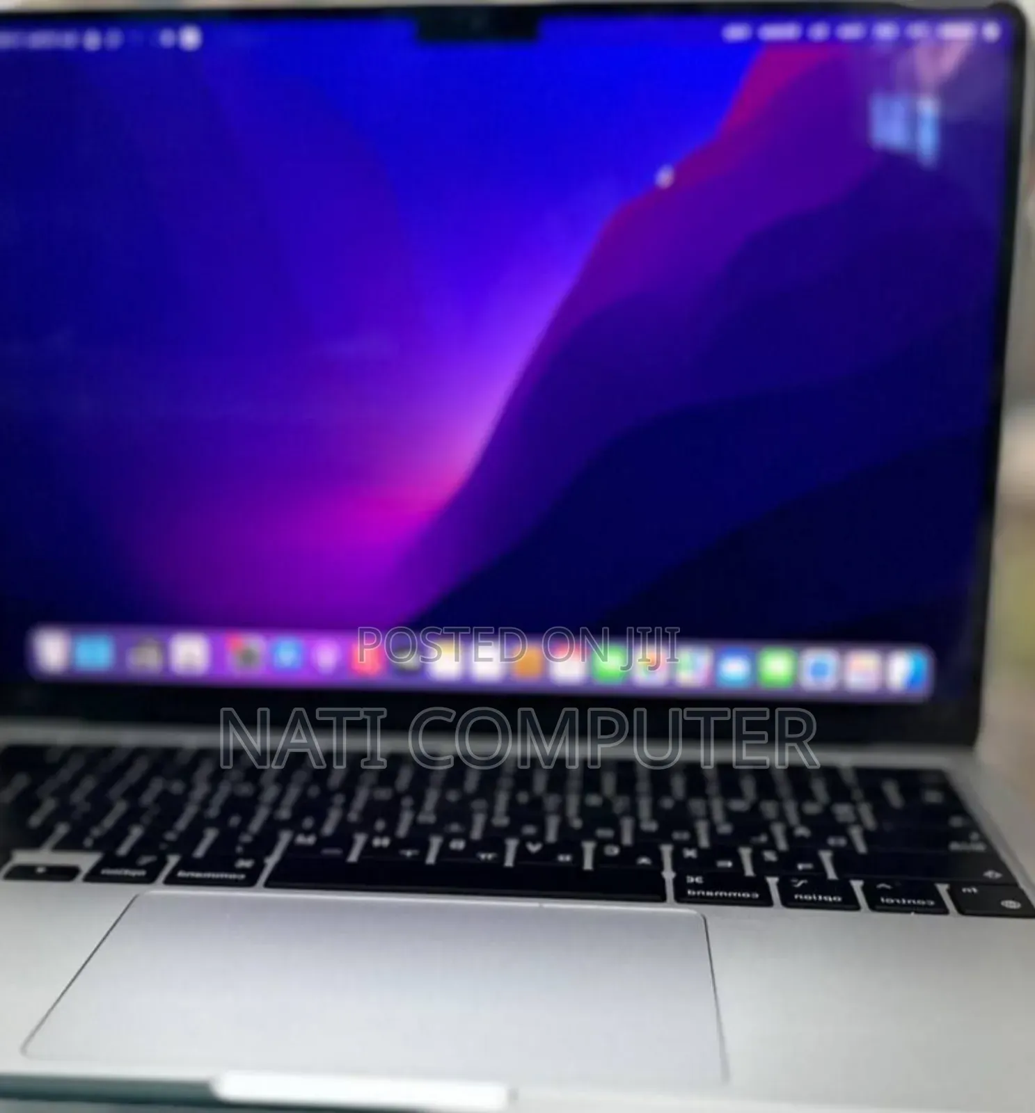 New Laptop Apple MacBook Air 2022 M2 8GB Intel Core I7 SSD 256GB