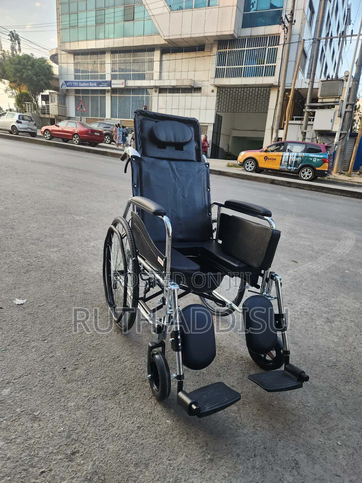 Reclining Wheelchair奔向sleeping Wheelchair考驗wheelchair𡧛不wheelchair
