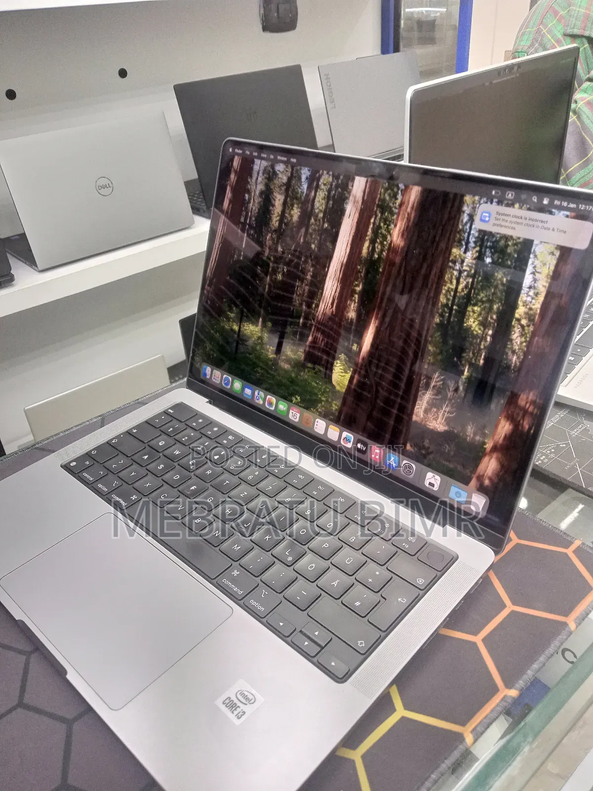 New Laptop Apple MacBook Pro 2020 M1 16GB Apple M1 Pro SSD 512GB