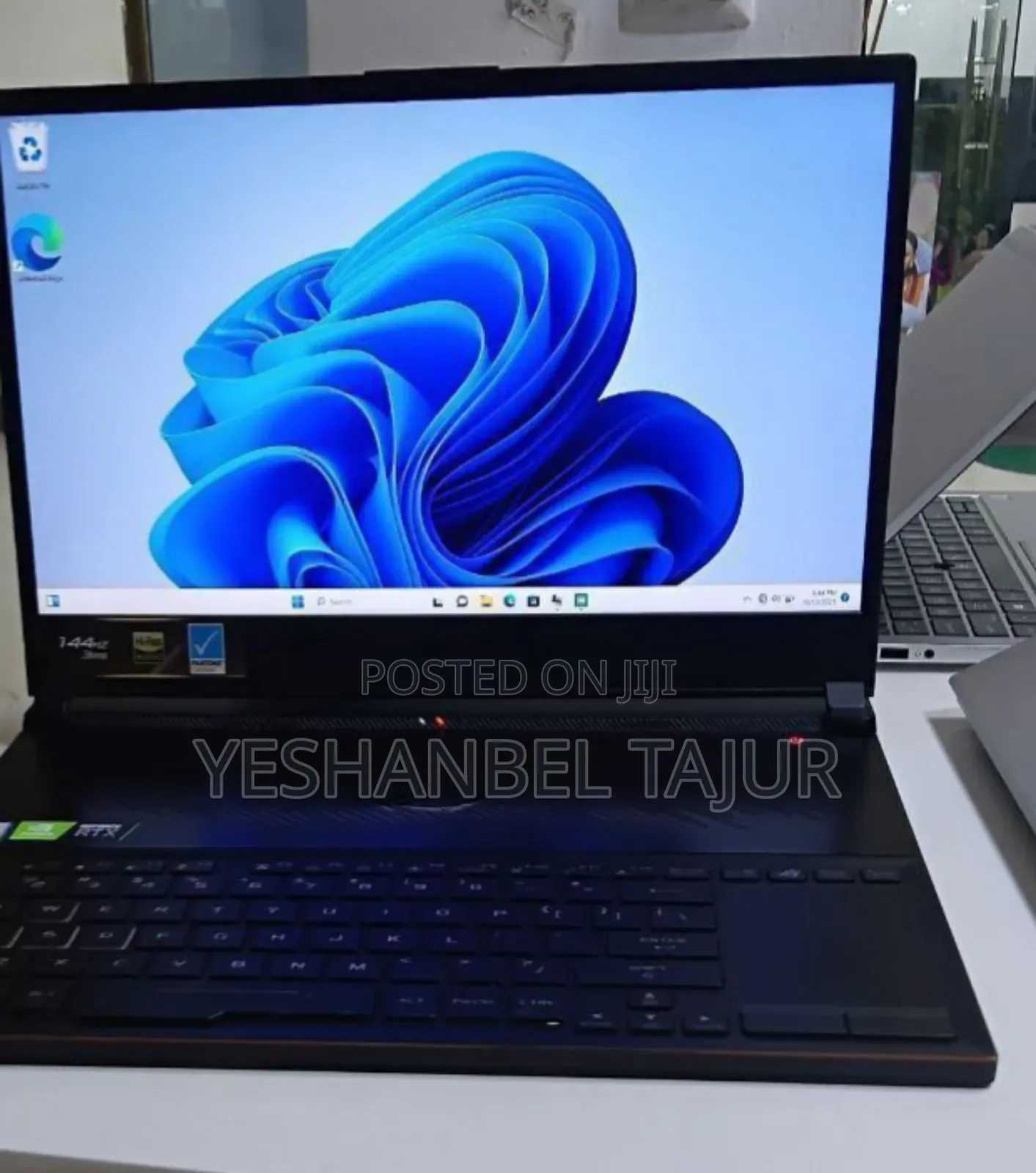 New Laptop Asus ROG Zephyrus G15 24GB Intel Core I7 SSD 1T