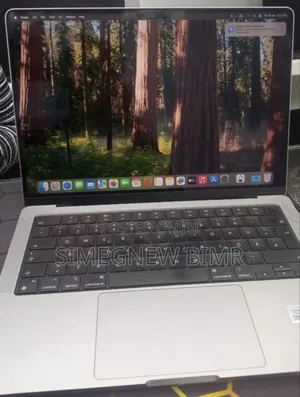 New Laptop Apple MacBook Pro M1 16GB Apple M1 Pro SSD 512GB