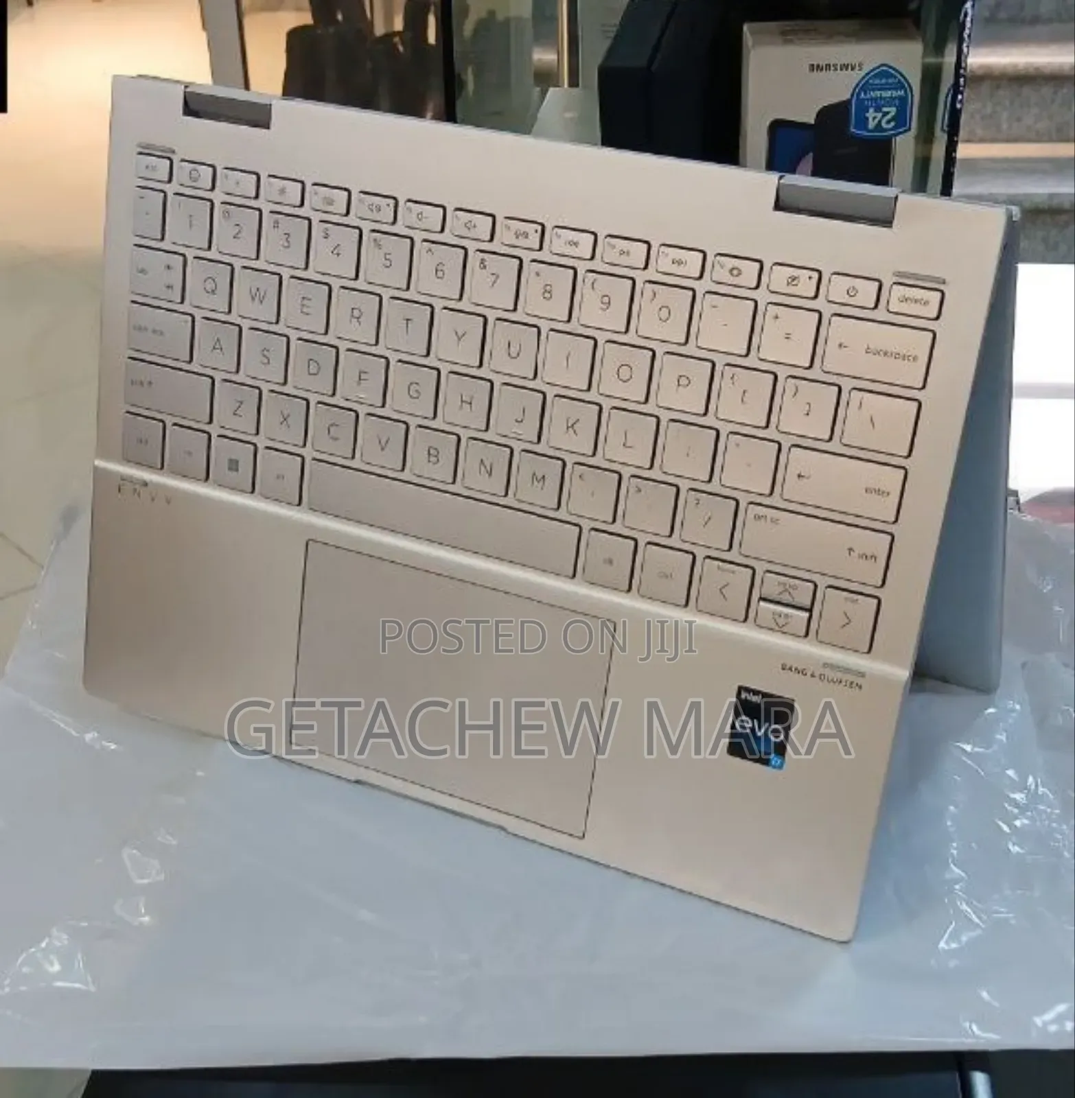 New Laptop HP Envy X360 8GB Intel Core I7 SSD 512GB