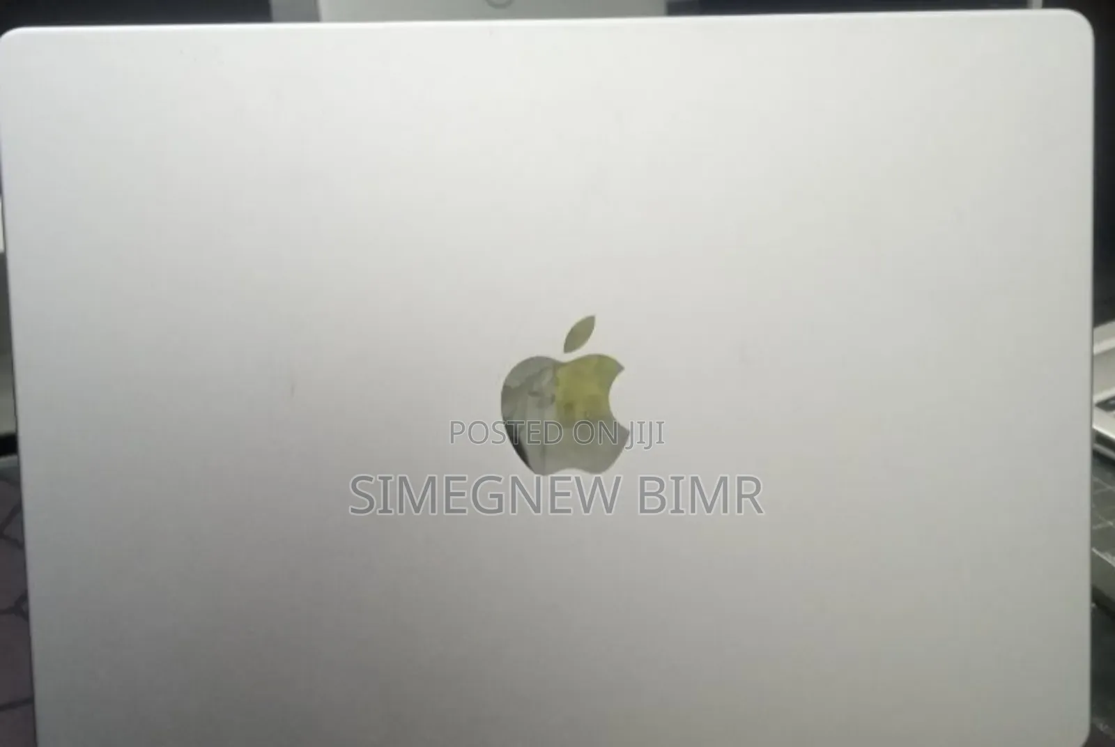 New Laptop Apple MacBook Pro M1 16GB Apple M1 Pro SSD 512GB