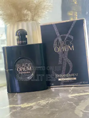 Photo - Black Opium