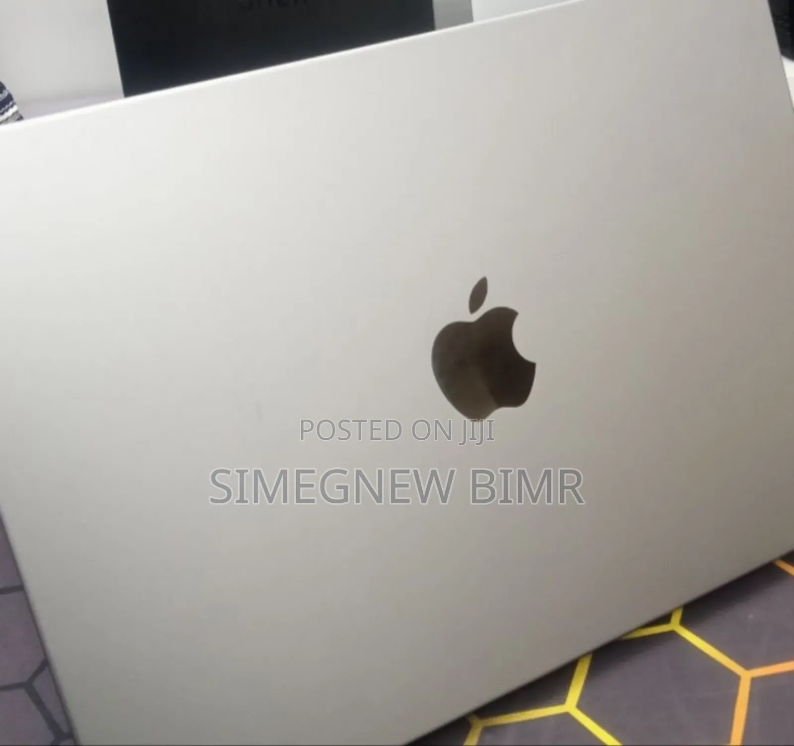 New Laptop Apple MacBook Pro M1 16GB Apple M1 Pro SSD 512GB