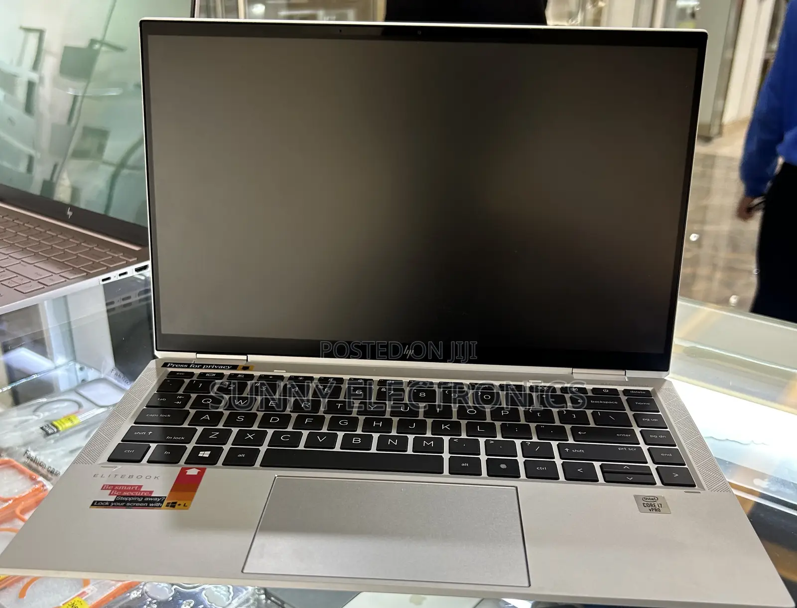 New Laptop HP EliteBook X360 1040 G7 16GB Intel Core I7 SSD 512GB