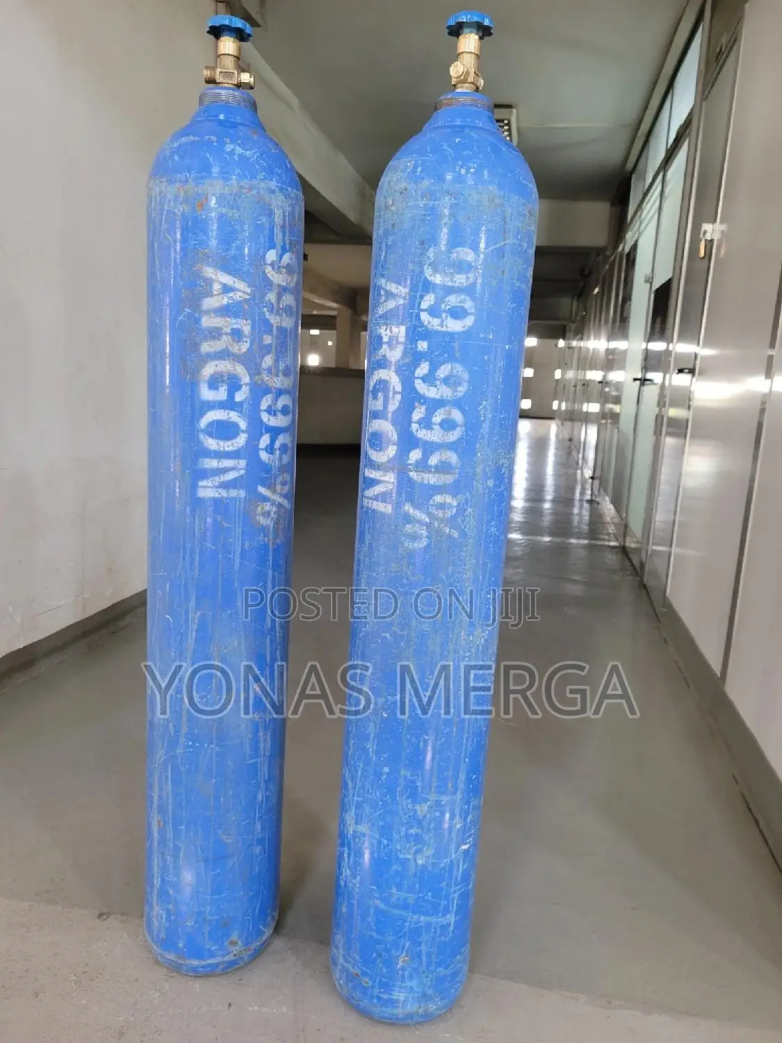 Oxygen Cylinder With Regulator品high Pressure Compressed Gas Cylinders