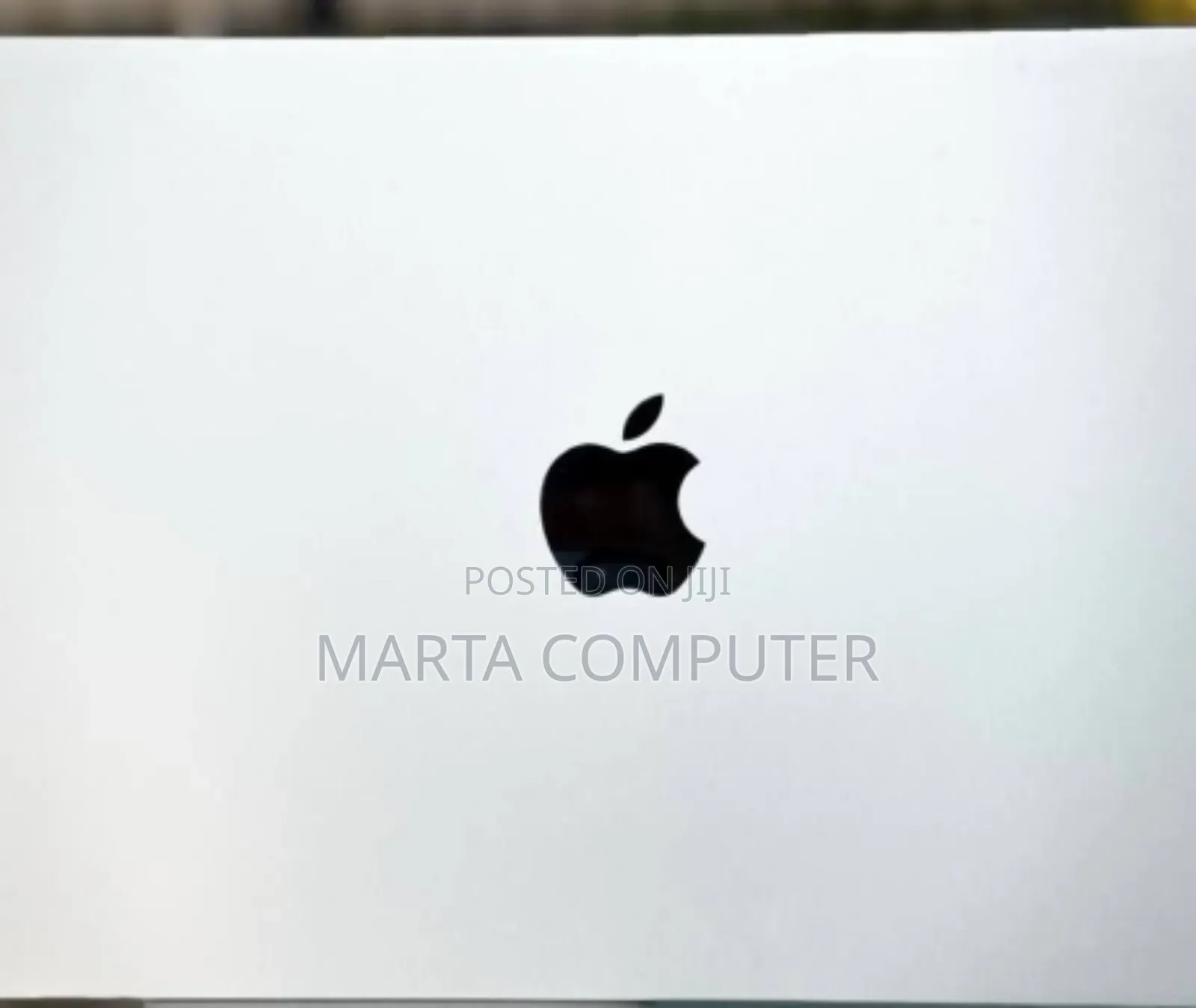 New Laptop Apple MacBook Air 2022 M2 8GB Apple M2 SSD 256GB