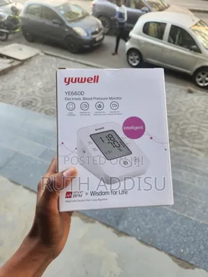 Photo - Yuwell Medical Blood Pressure Monitor麗山brand New Blood Pressuer Monito