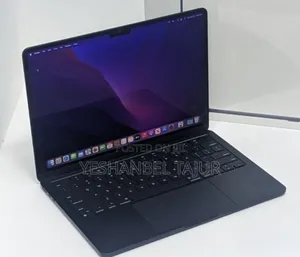 New Laptop Apple MacBook Air 2022 M2 8GB Apple M2 SSD 512GB