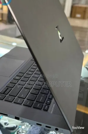 New Laptop HP ZBook Fury 17 G7 16GB Intel Core I7 SSD 1T