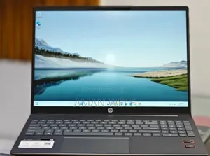 New Laptop HP Pavilion 15 8GB AMD Ryzen 5 SSD 512GB