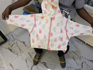 Photo - Pinnnky Jaket Bonda