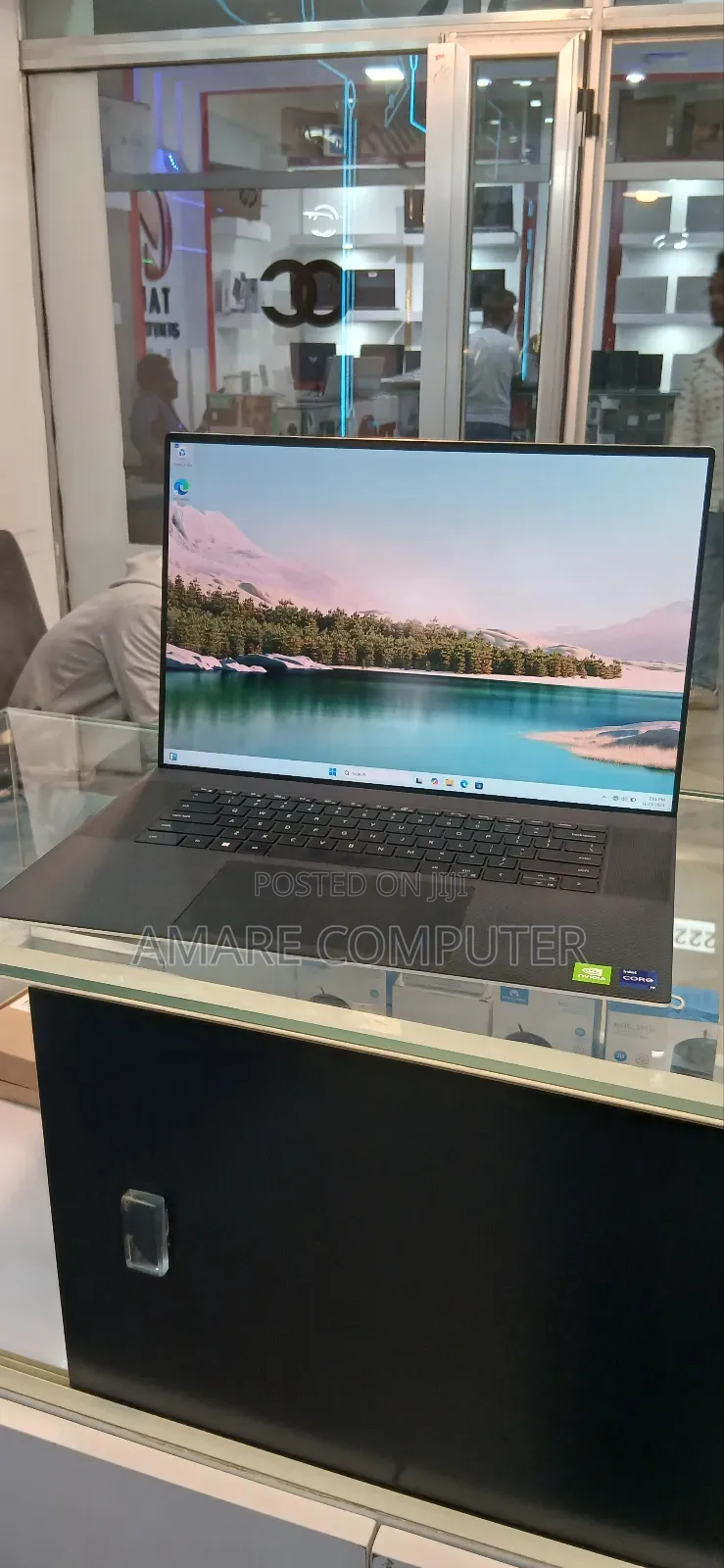 New Laptop Dell XPS 17 9720 64GB Intel Core I9 SSD 4T