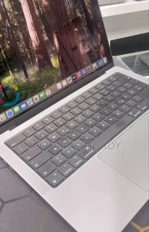 New Laptop Apple MacBook Pro M1 16GB Apple M1 SSD 512GB