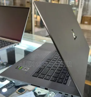 New Laptop HP Zbook Studio G7 16GB Intel Core I7 SSD 1T