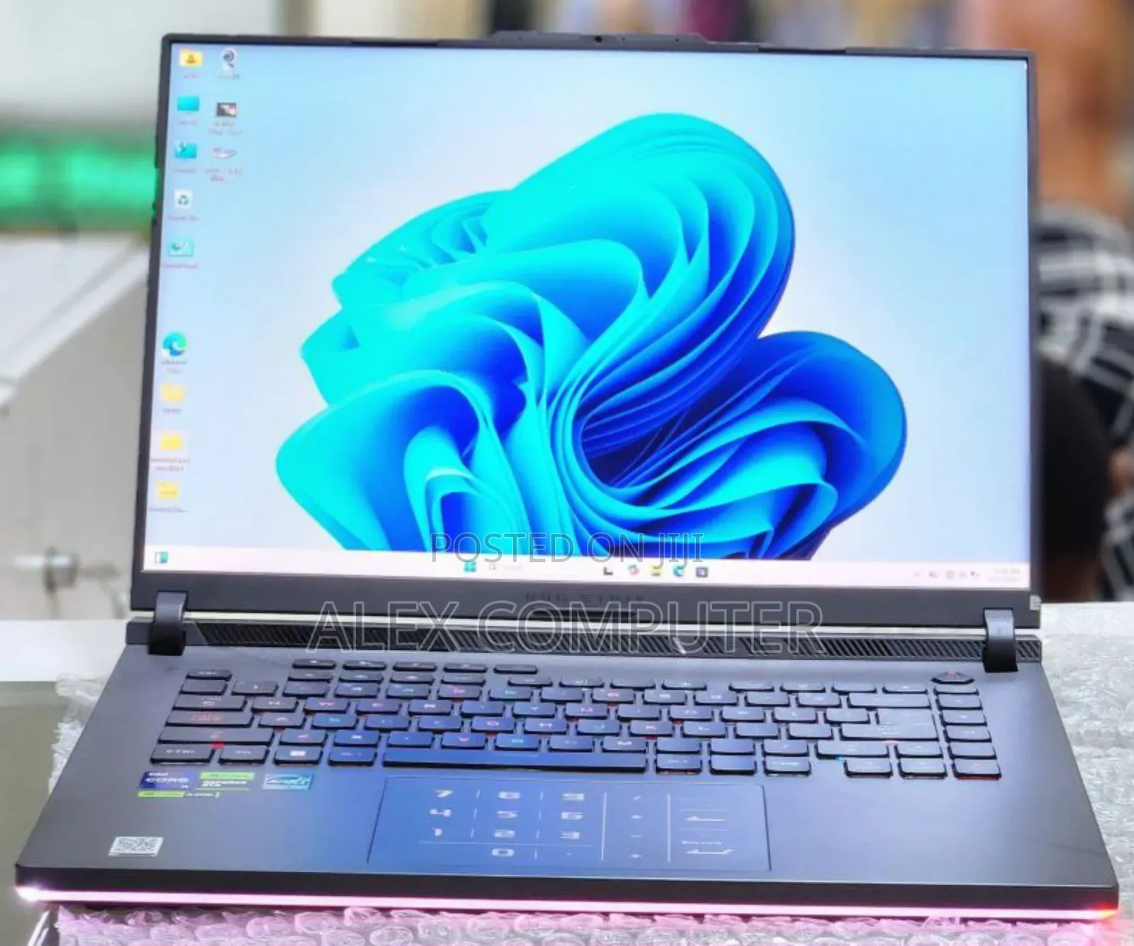 New Laptop Asus ROG Strix G16 G614 32GB Intel Core i9 SSD 1T