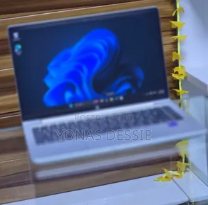 Photo - New Laptop HP ProBook 440 G8 16GB Intel Core I7 SSD 512GB