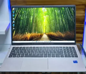 New Laptop Dell Inspiron 15 16GB Intel Core I7 SSD 512GB