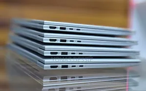 New Laptop HP EliteBook 830 G9 16GB Intel Core I5 SSD 512GB