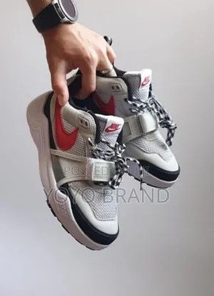 Nike Sharik Travis Scoot White Red