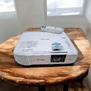 Epson Projector Eb X39 Mosel