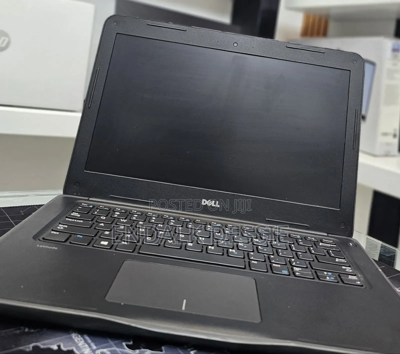 New Laptop Dell Latitude 3380 8GB Intel Core I5 SSD 256GB