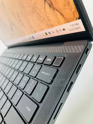 New Laptop Dell XPS 13 32GB Intel Core I9 SSD 512GB