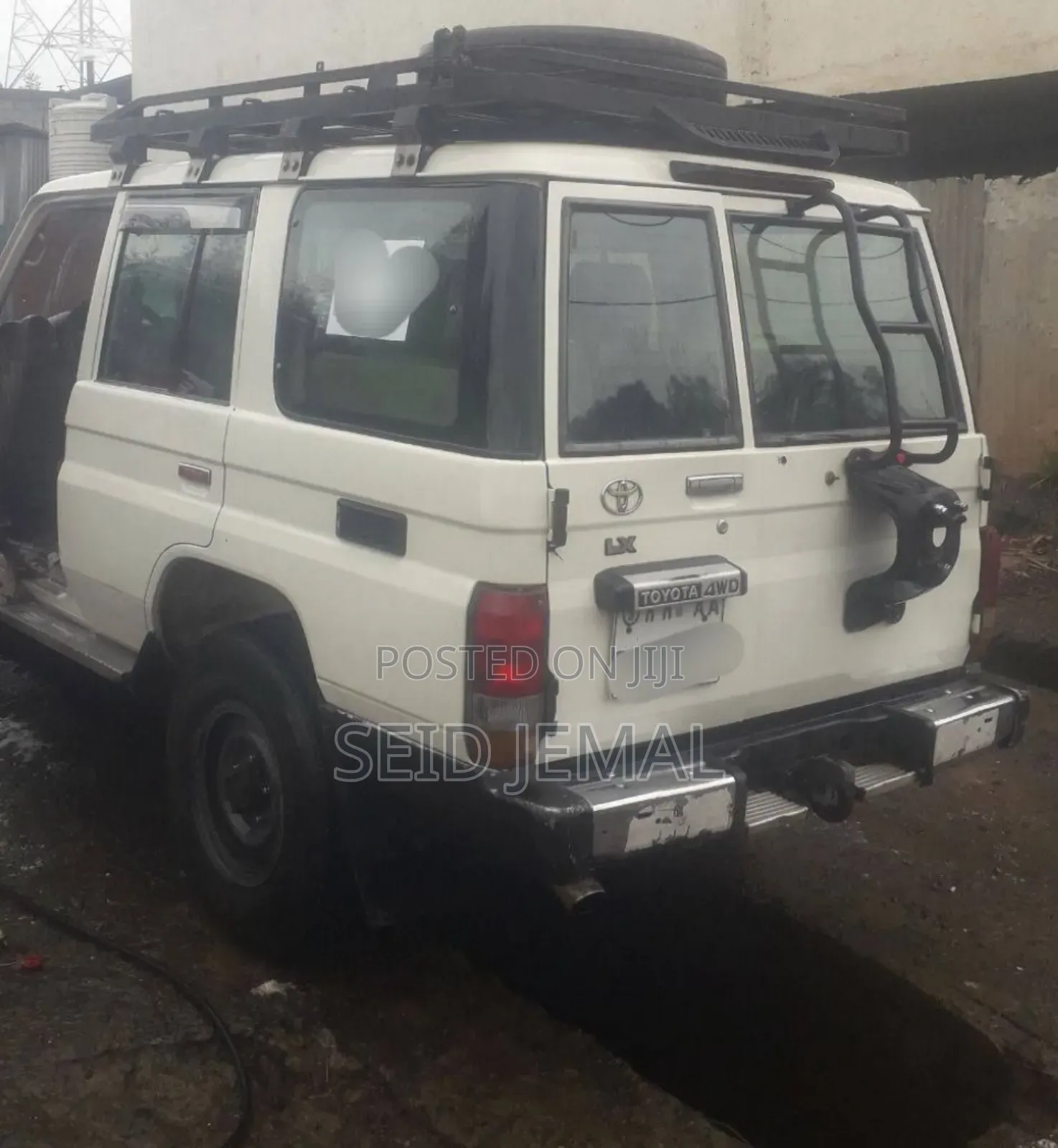 Toyota Land Cruiser 2013 White