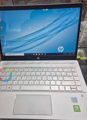 New Laptop HP Pavilion 14 8GB Intel Core I5 SSD 512GB