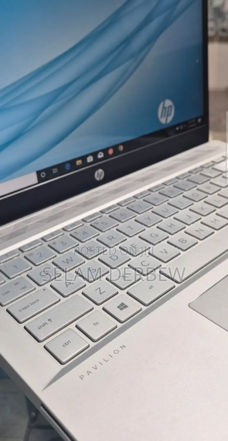 New Laptop HP Pavilion 15 8GB Intel Core I5 SSD 512GB