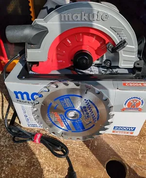 Photo - Makute Circular Saw 2200w