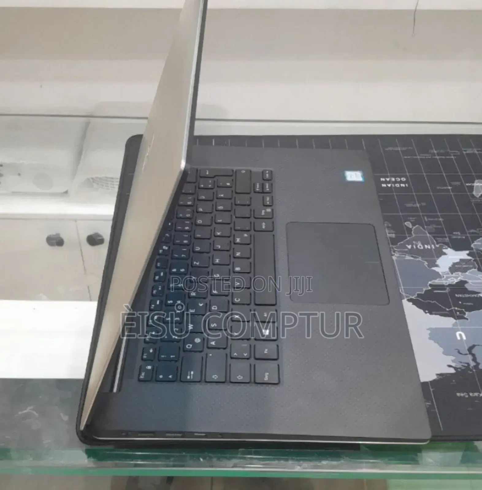 New Laptop Dell Precision 5540 16GB Intel Core I9 SSD 512GB