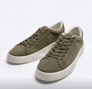 Photo - Pull and Bear