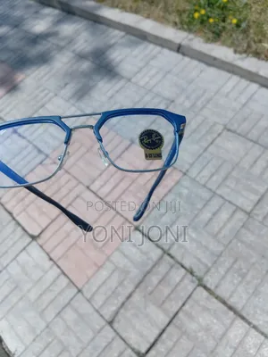 Photo - Ray Ban Sunglasses