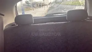 Toyota Yaris Base Hatchback 5dr 2010 Burgundy