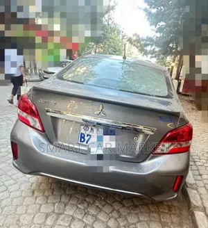 Mitsubishi Attrage 2021 Gray