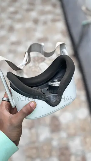 Photo - Oculus Quest 2