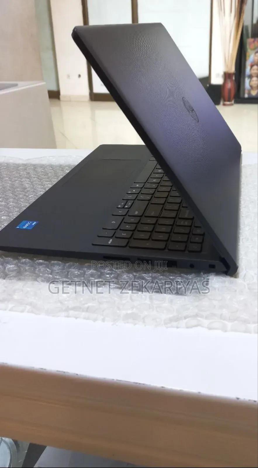 New Laptop Dell Vostro 3520 16GB Intel Core I5 SSD 512GB