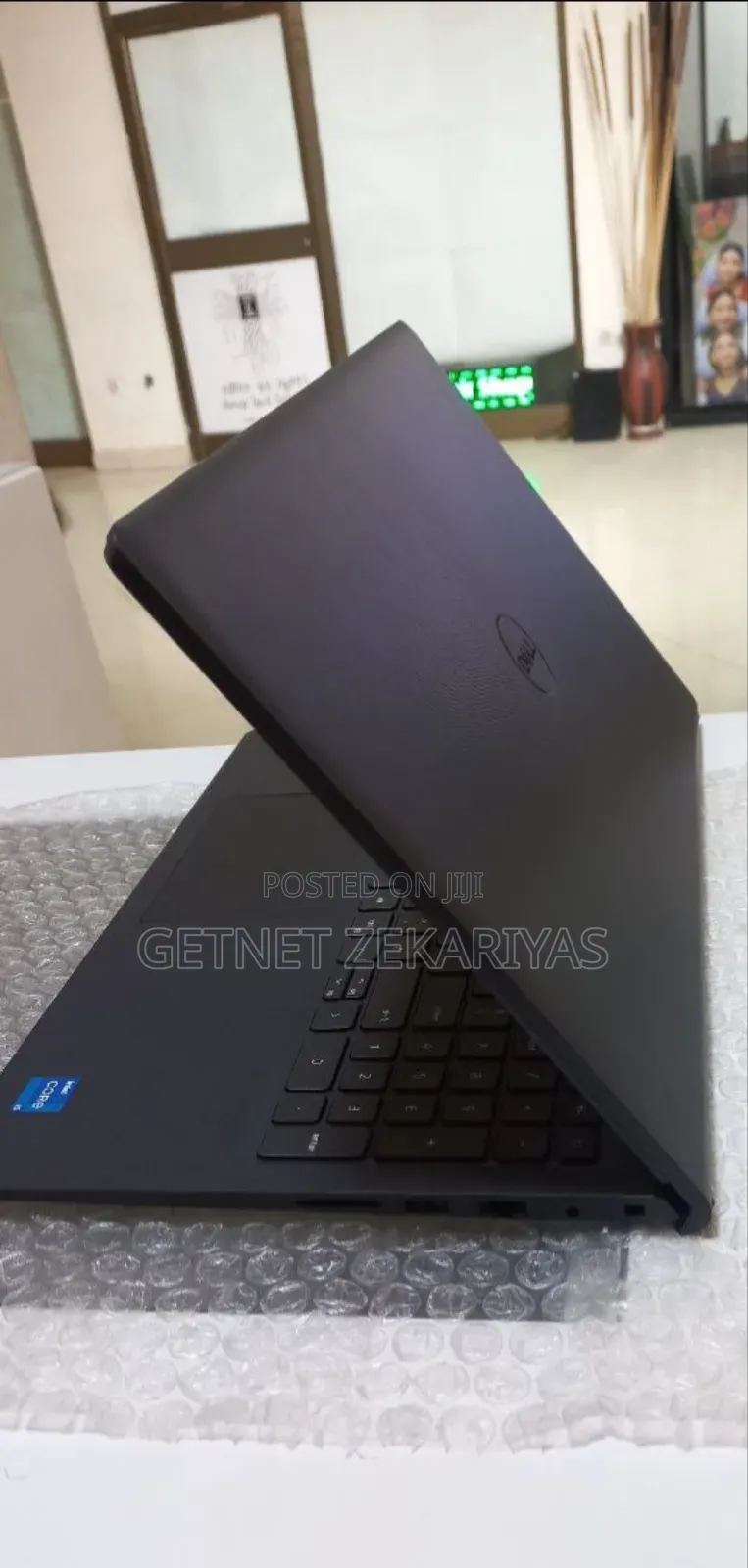 New Laptop Dell Vostro 3520 16GB Intel Core I5 SSD 512GB