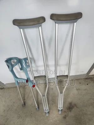 Elbow Crutches覶我axillary Crutches寄給crutches奧客crutches Axillary Crutche