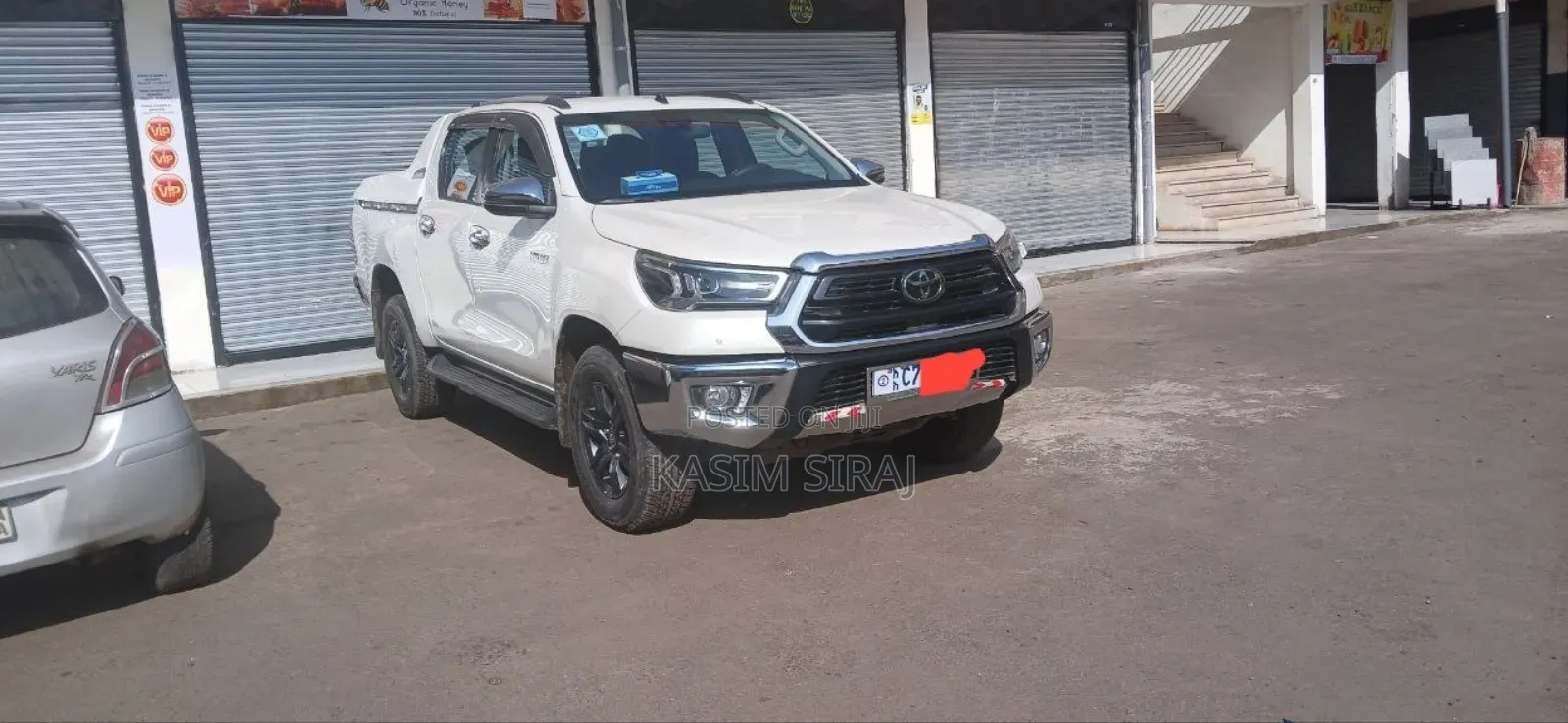 Toyota Hilux Revo Double Cab Deisel 2.4 AWD 2021 White