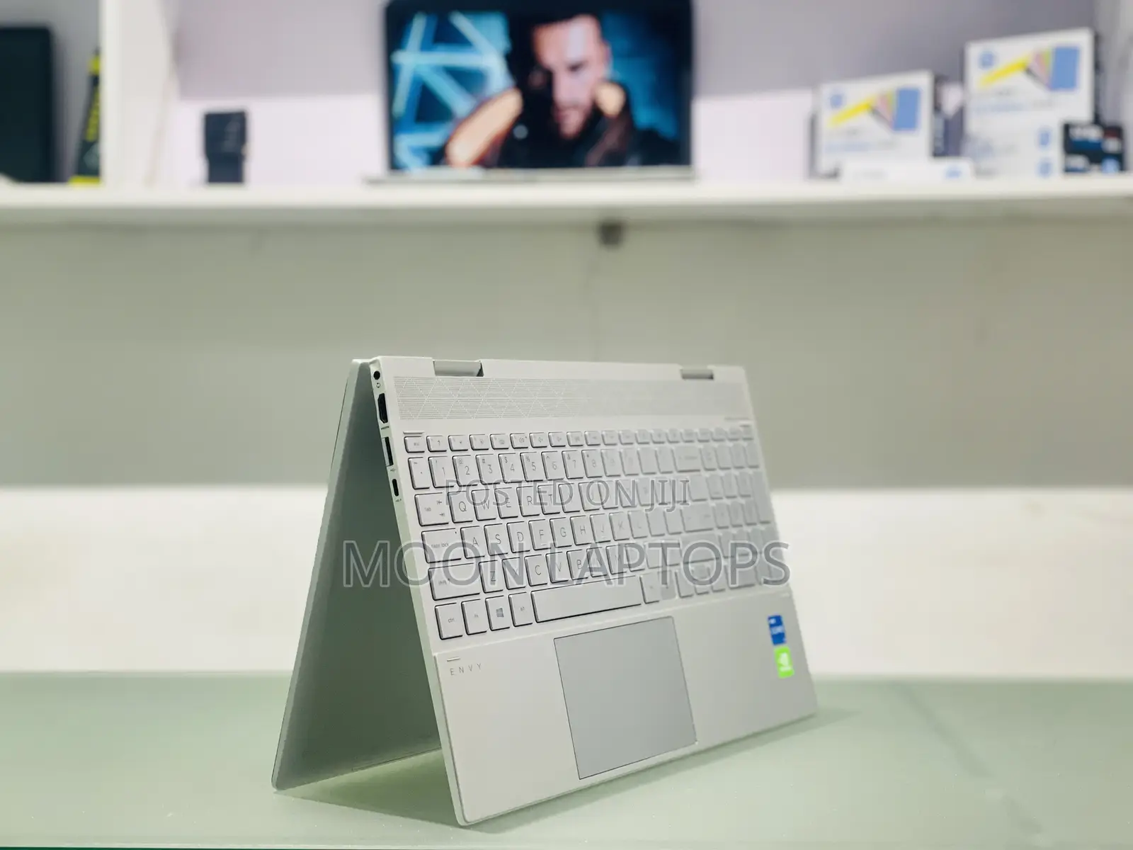 Laptop HP Envy 15-Ep0xxx 16GB Intel Core I5 SSD 512GB