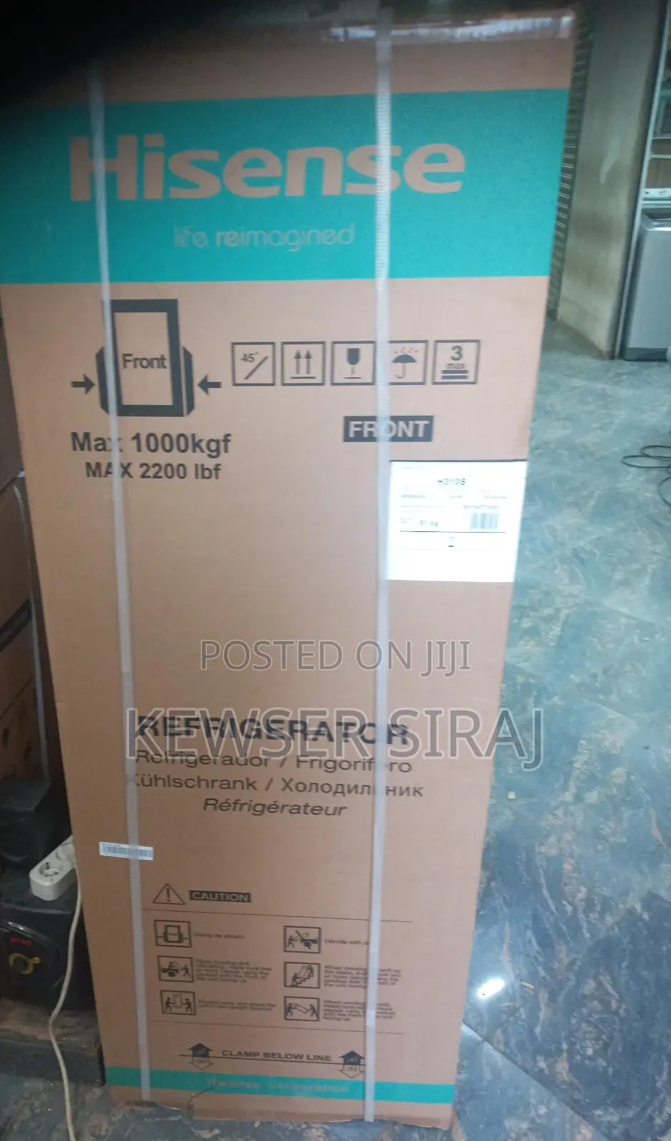Hisense Refrigerator 270 Litre Fun System የሆነ