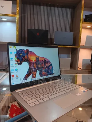 New Laptop HP Stream Notebook 16GB Intel Core I7 SSD 512GB