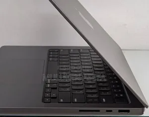 New Laptop Apple MacBook Pro M1 16GB Apple M1 Pro SSD 512GB