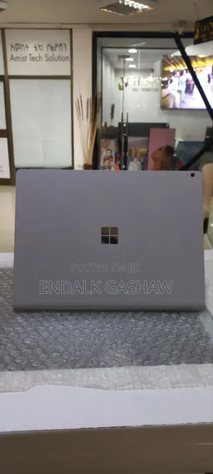 New Laptop Microsoft Surface Book 3 16GB Intel Core I7 SSD 256GB