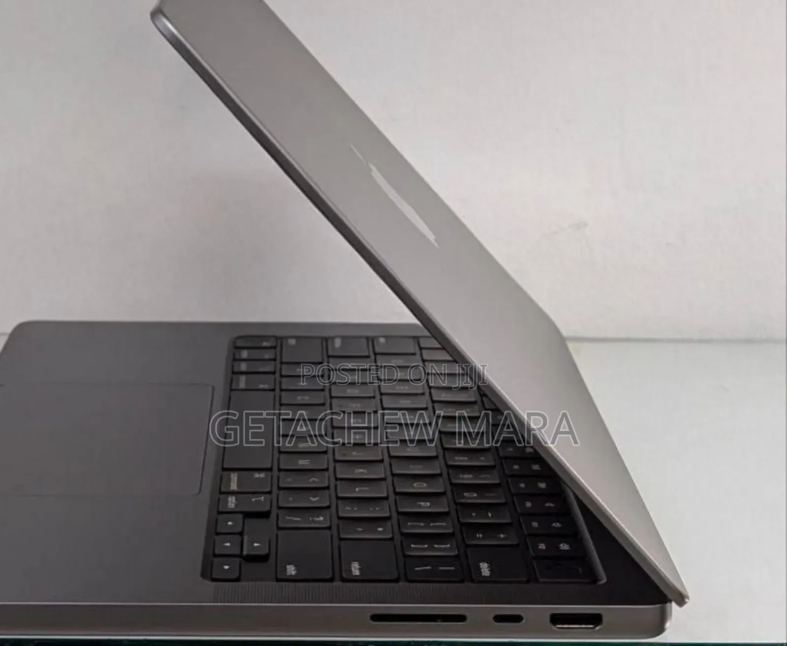 New Laptop Apple MacBook Pro M1 16GB Intel SSD 512GB