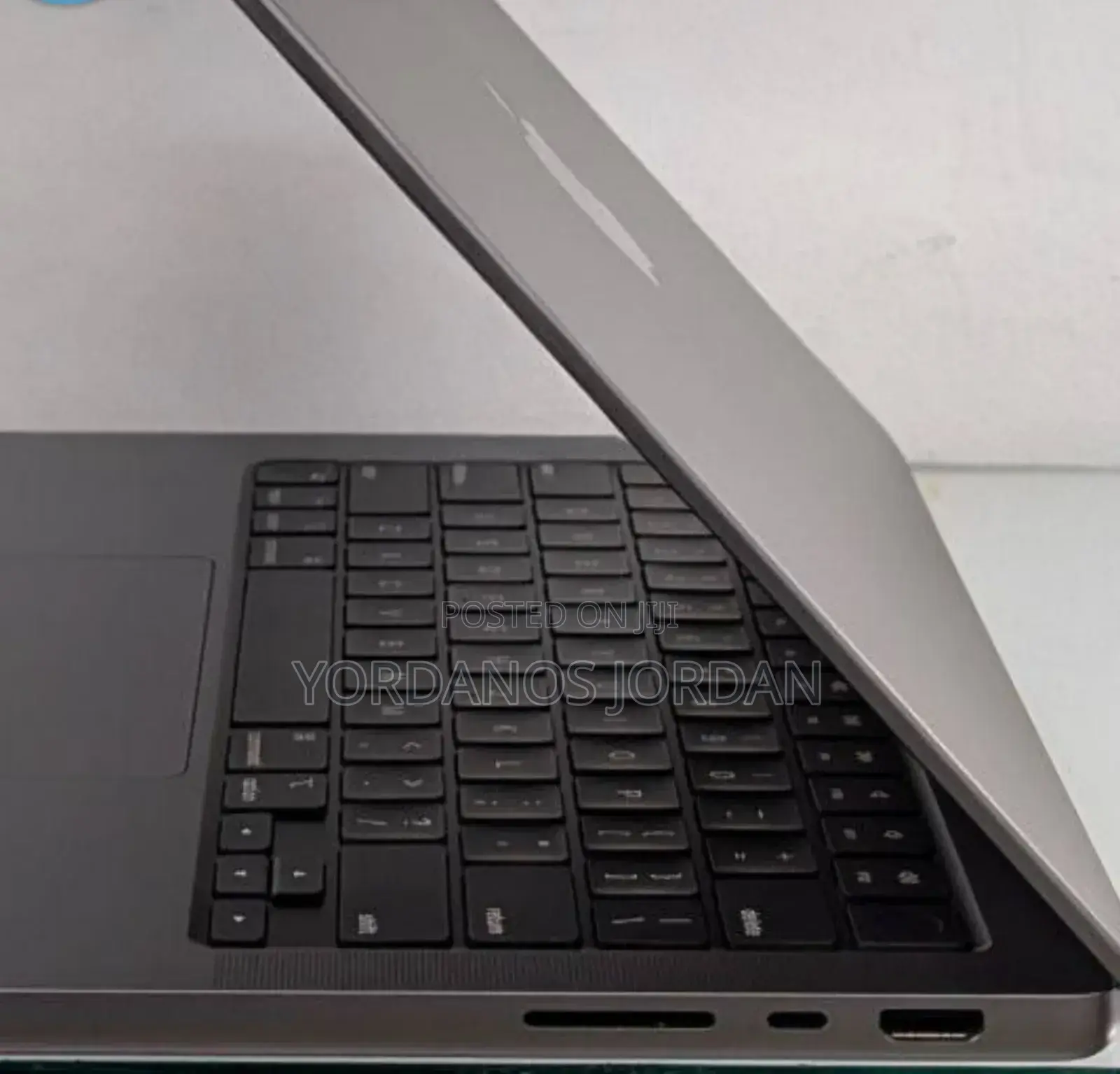 New Laptop Apple MacBook Pro M1 16GB Apple M1 SSD 512GB