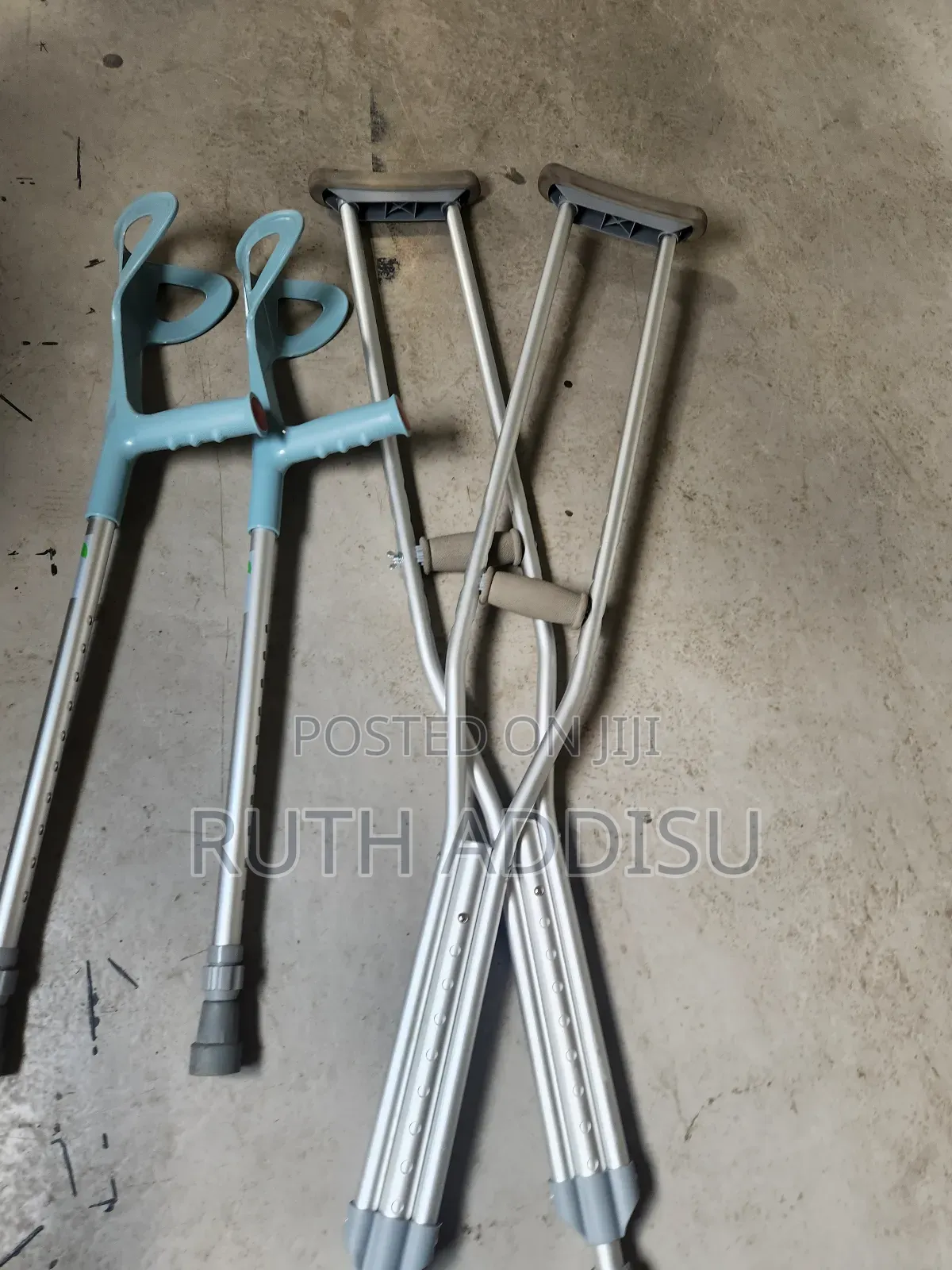 Elbow and Axillary Bilateral Crutches寄送crutches Medical New考慮crutches